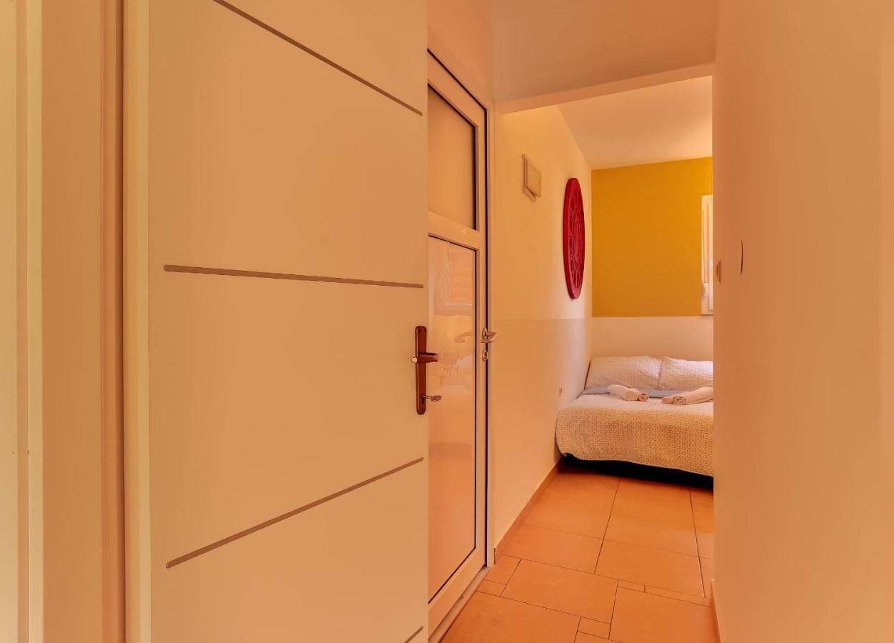 Apartments Dora Victoria Dream Medulin Exterior photo