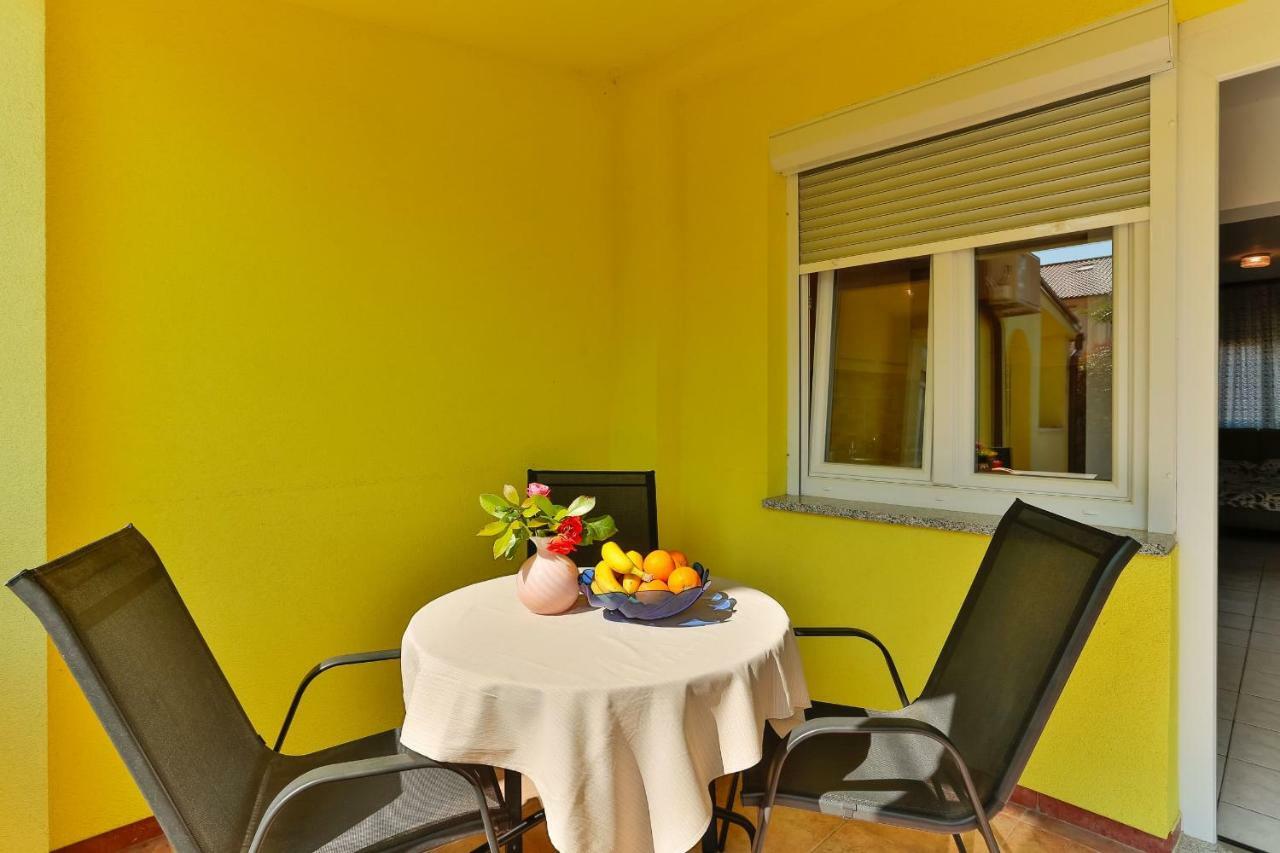Apartments Dora Victoria Dream Medulin Exterior photo